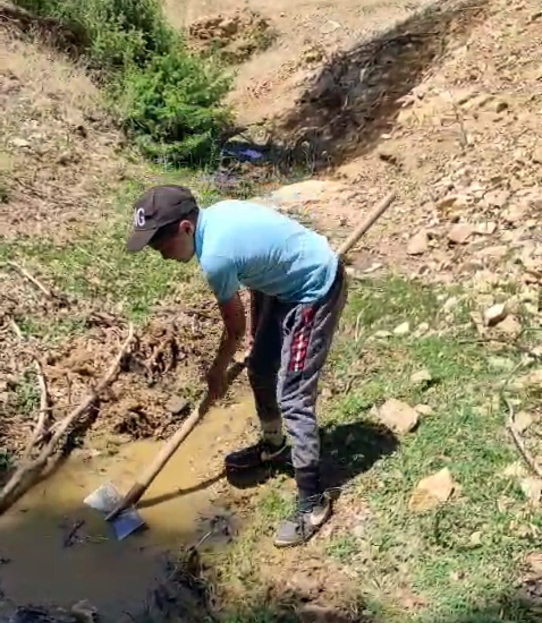 Köylerde Su Sıkıntısı Derinleşiyor