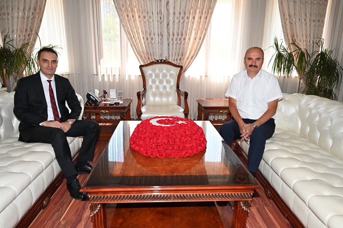 Vergi Mahkemesi Başkanı Ekrem Selvi’den Vali Canalp’e veda ziyareti