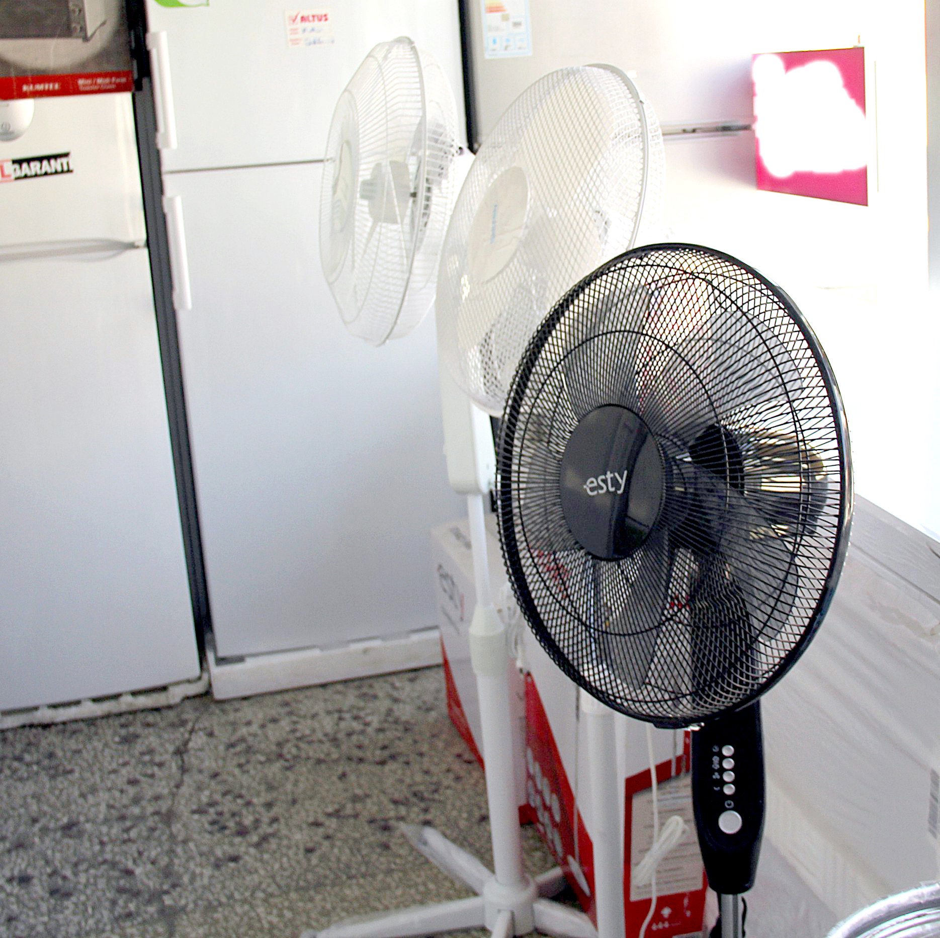 Esnafı Sıcaklar Vurdu