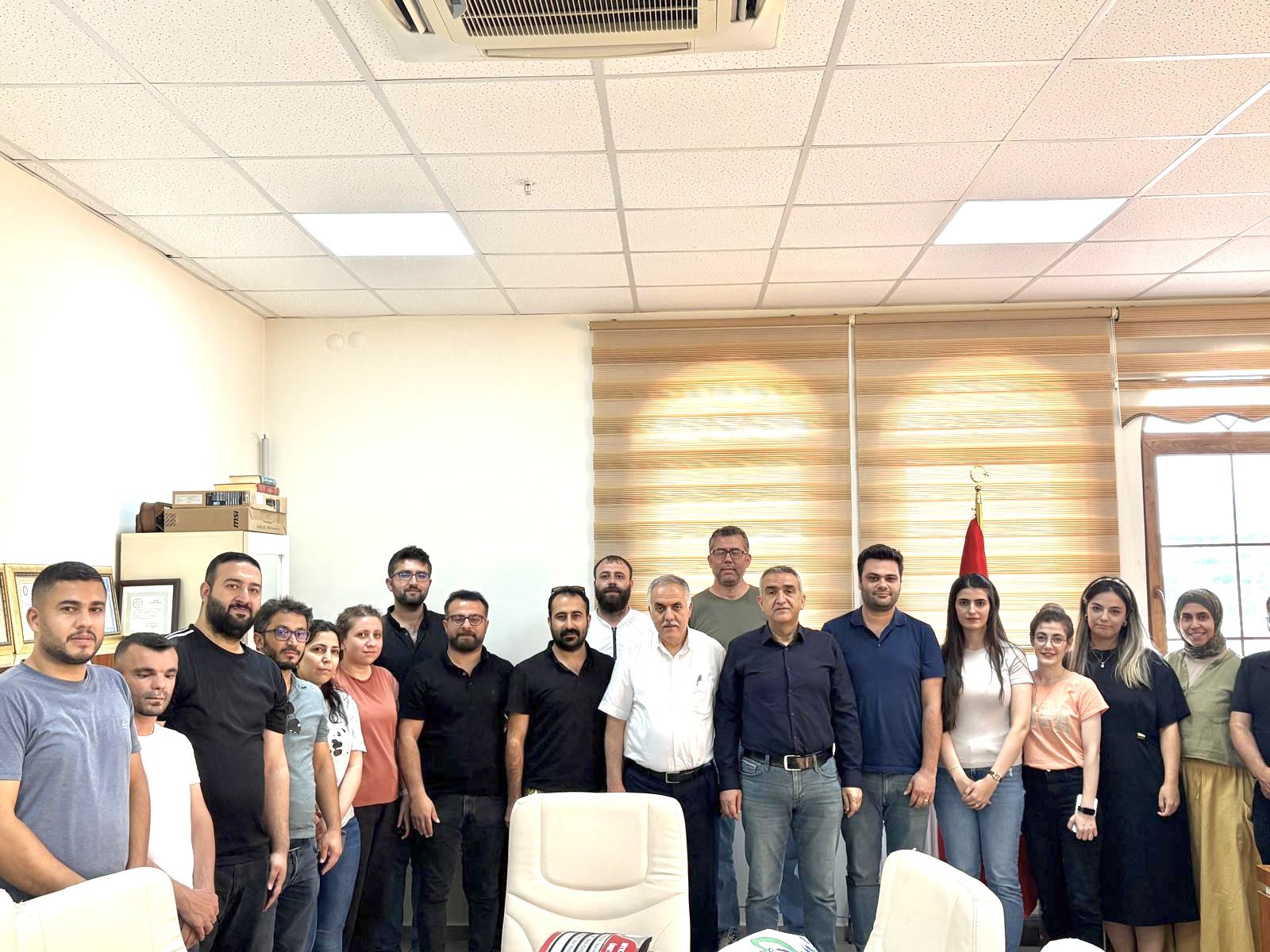 İl Müdürü Mehmet Aydın, Kozluk’ta personelle bir araya geldi