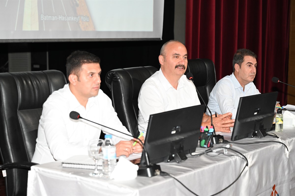 Vali Canalp: 25,9 Milyar Liralık 282 Proje Yürütülüyor