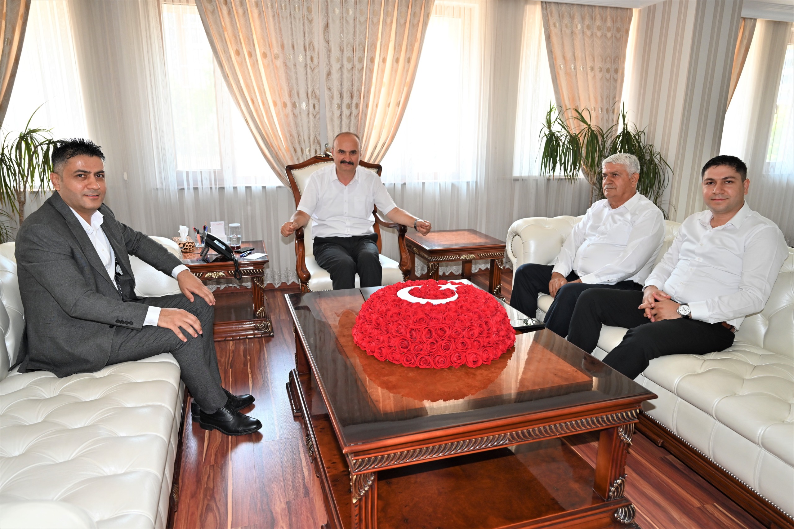 Batman’da Vahşi Sulamaya Son: Tarımda Damlama Sulama Dönemi Başladı