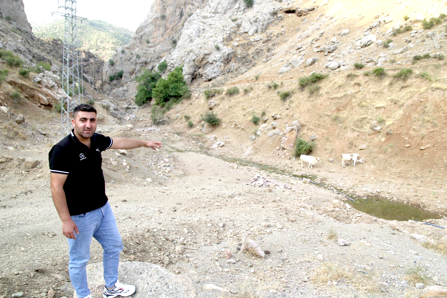 Kuraklık Dereköy Deresi’ni kuruttu