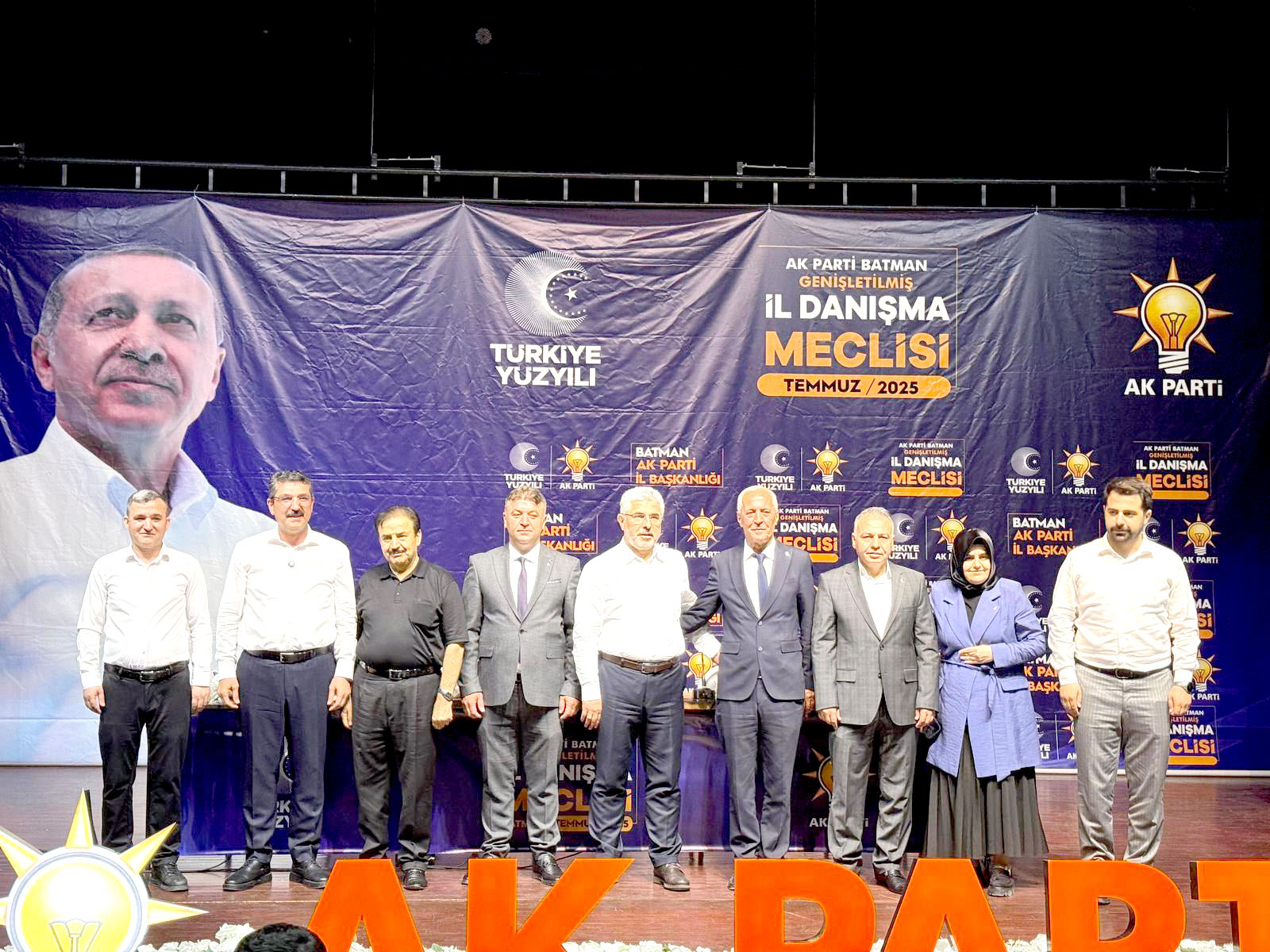 AK Parti Genişletilmiş İl Danışma Meclisi Toplantısı Coşkulu Katılımla Gerçekleşti