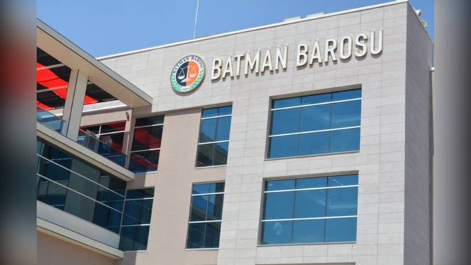Batman Barosu’ndan Leman Dergisi Karikatürüne Tepki: “İfade Özgürlüğü Sınırları Aşılmıştır”
