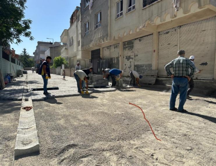 Huzur Mahallesi’nde yol serim çalışması tamamlandı