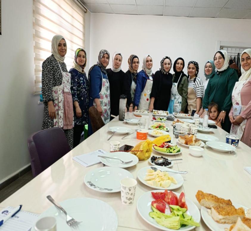 Belediye, Kadınları İş Hayatına Hazırlıyor