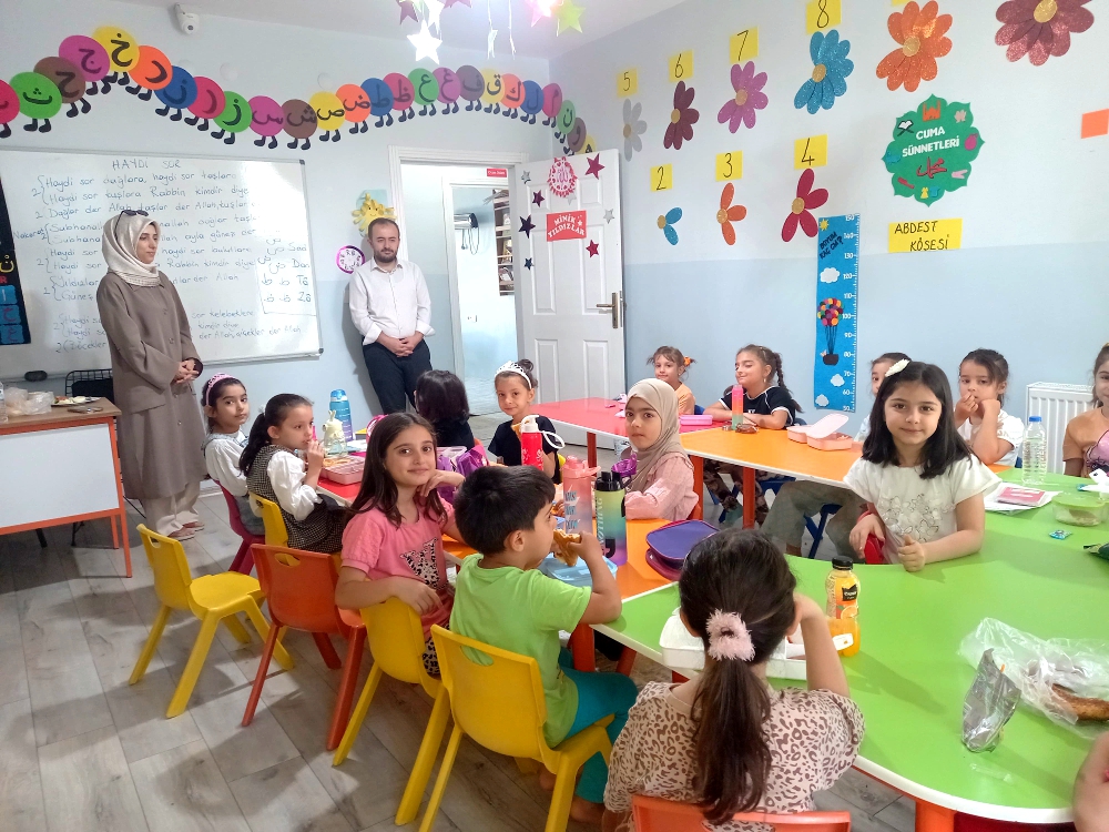 Yaz Kur’an Kurslarına Yoğun İlgi