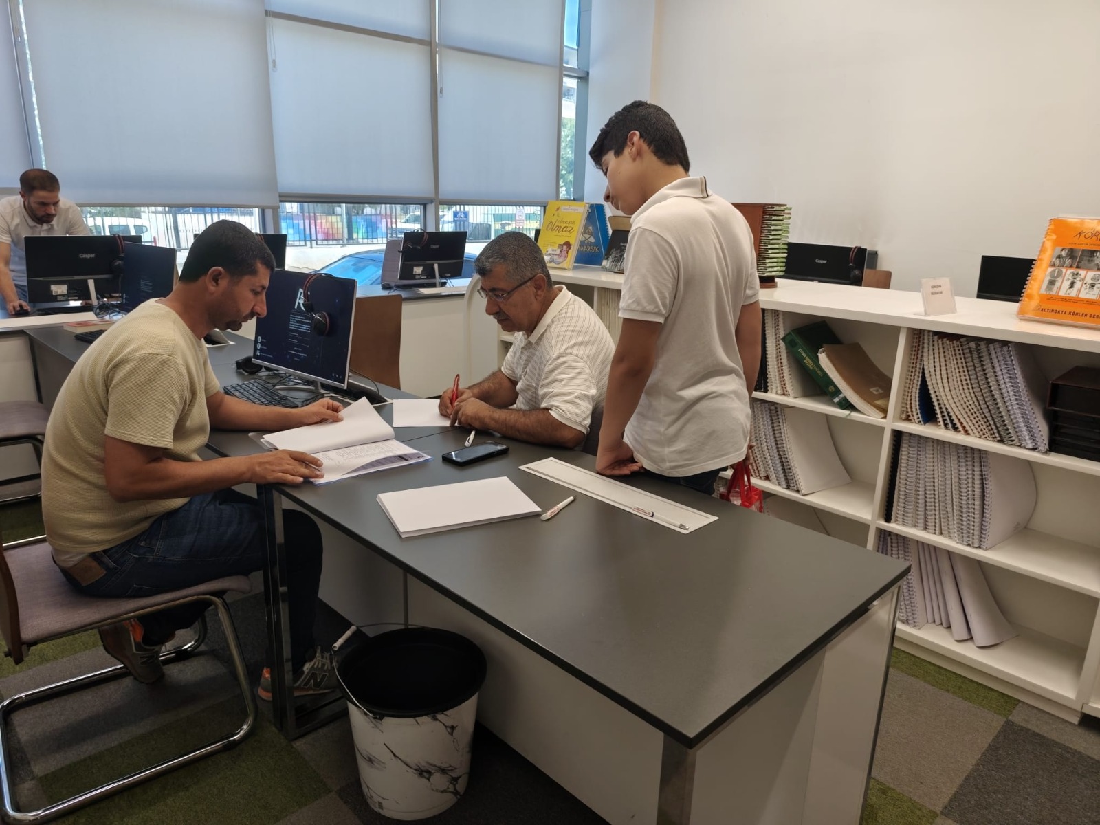 LGS Tercih Danışma Merkezleri Öğrencilere Danışma Hizmet Veriyor