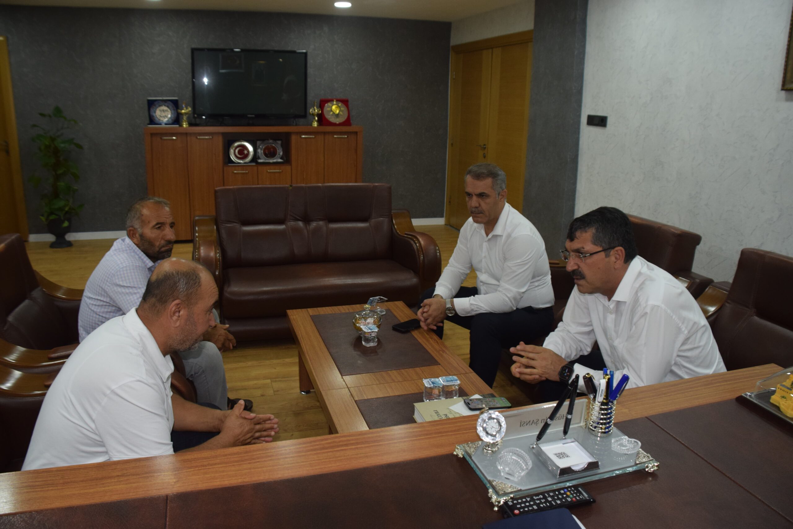 Milletvekili Nasıroğlu, vatandaşlarla bir araya geldi