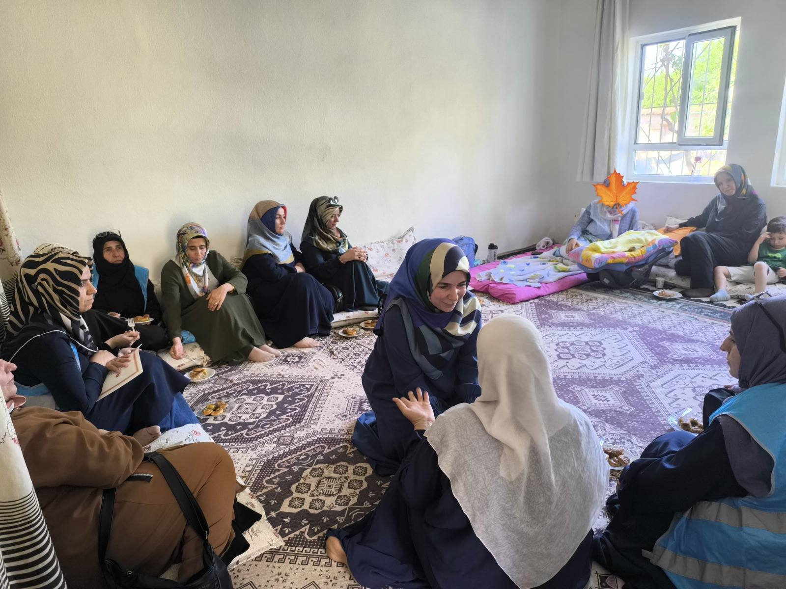 TDV’den yetim doğan bebeğe destek