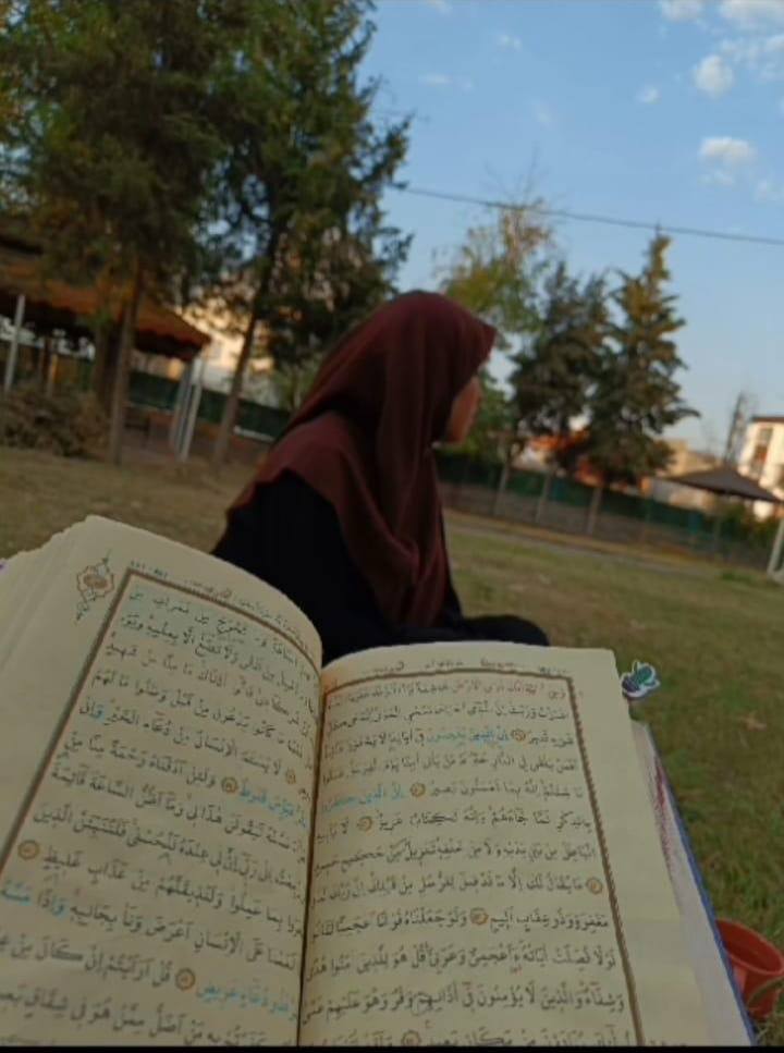 Necat Nasıroğlu Hafızlık Kursu öğrencilerine Umre ödülü