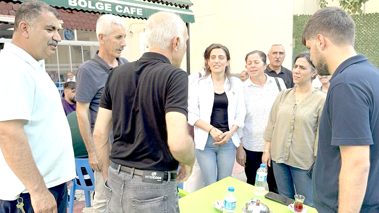 DEM Parti Heyetinden Bölge Hastanesi Ziyareti