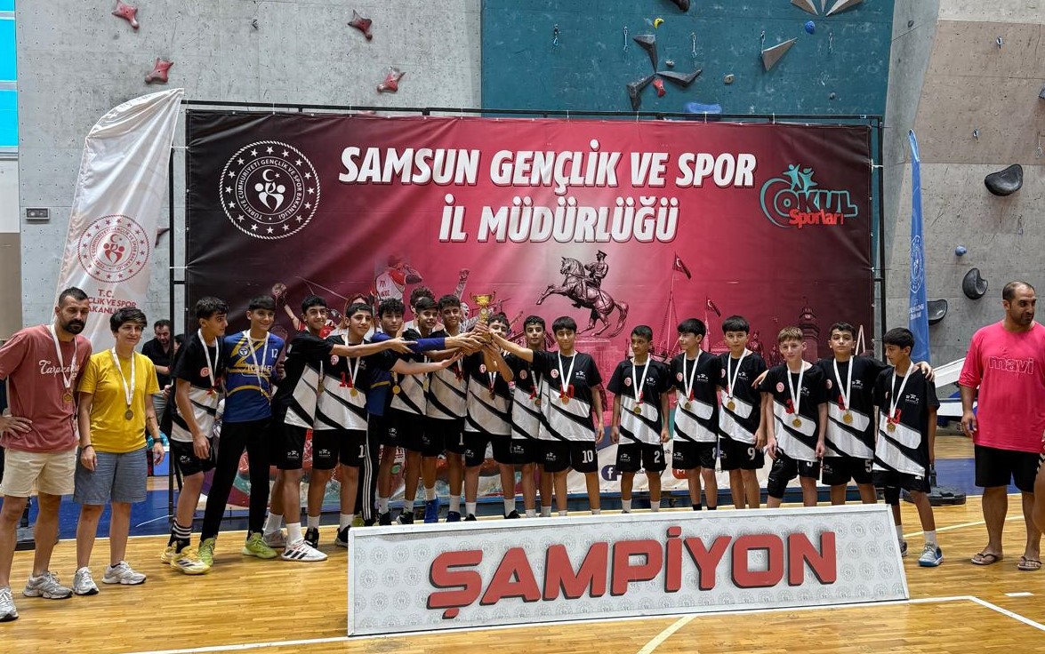 Hentbolda Erkek Takımı Türkiye Şampiyonu