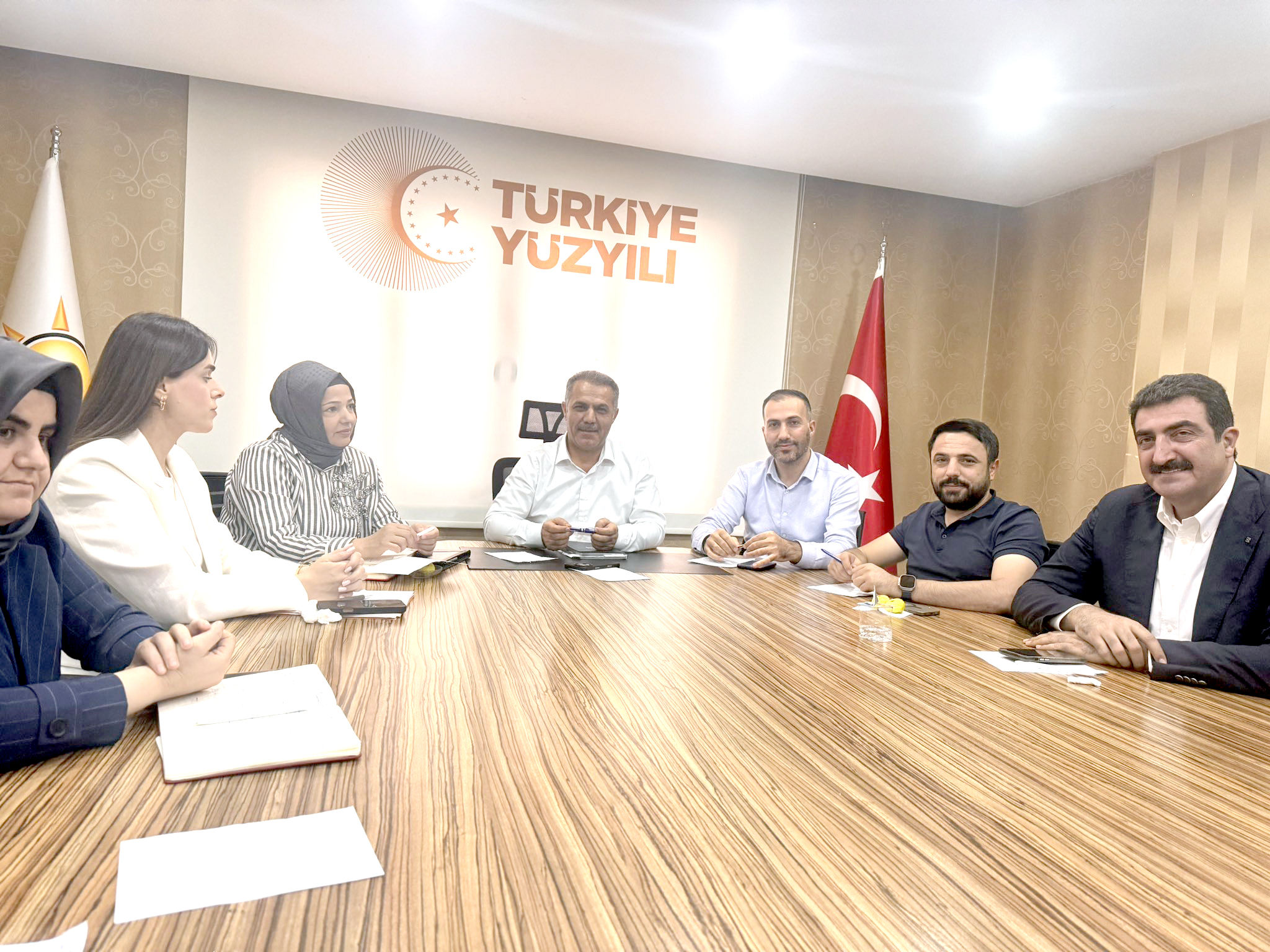 AK Parti İl Yönetim Kurulu Toplantısı Yapıldı