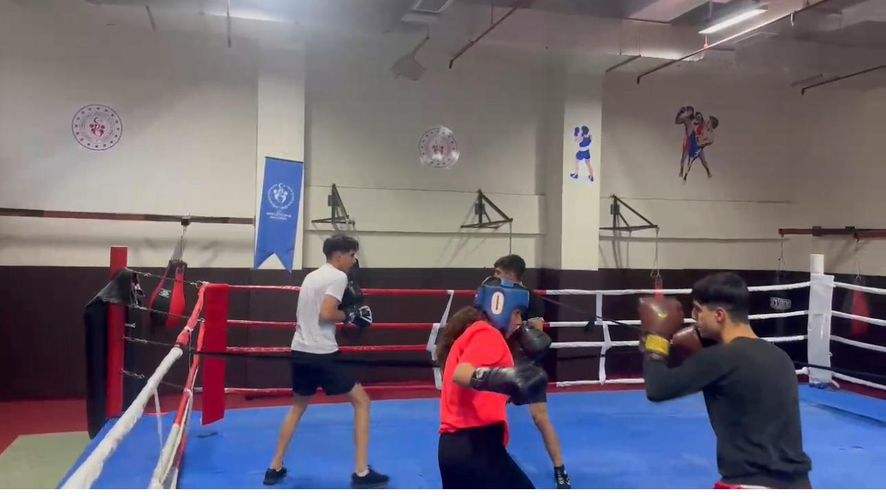 Bunlar Batman’ın Demir Yumruklu Boksörleri