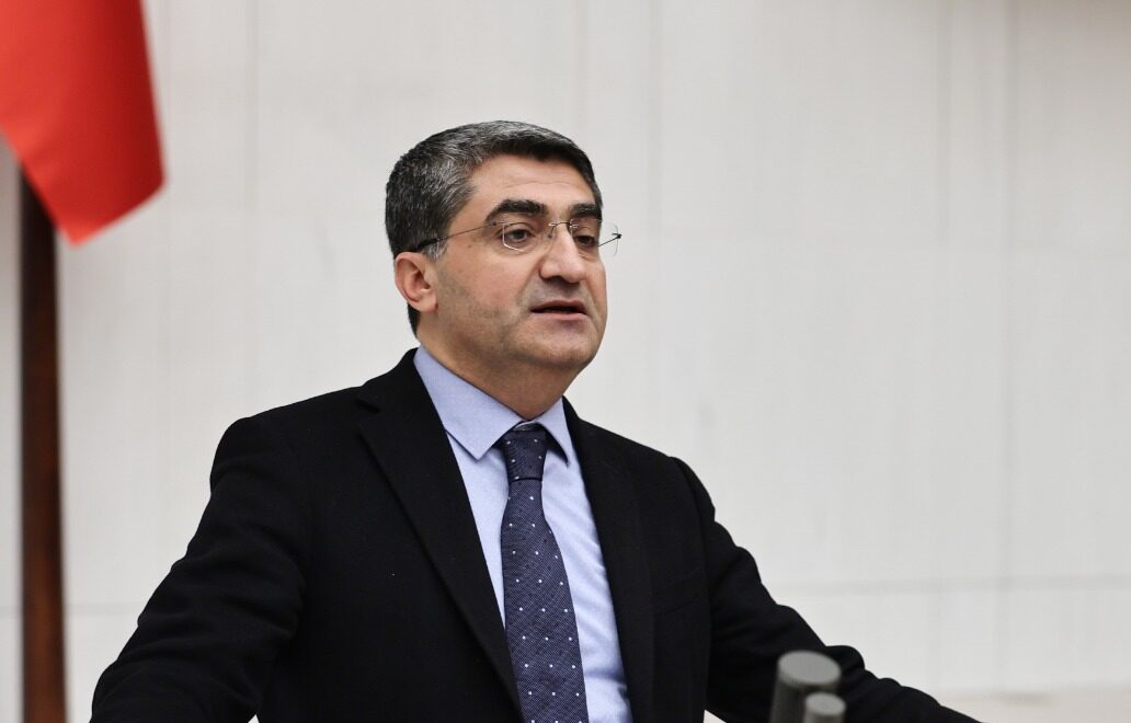 DEVA Partisi’nden Yeni Adli Yıl Açıklaması: “Temennilerle Değil, Reformlarla Başlamalı”