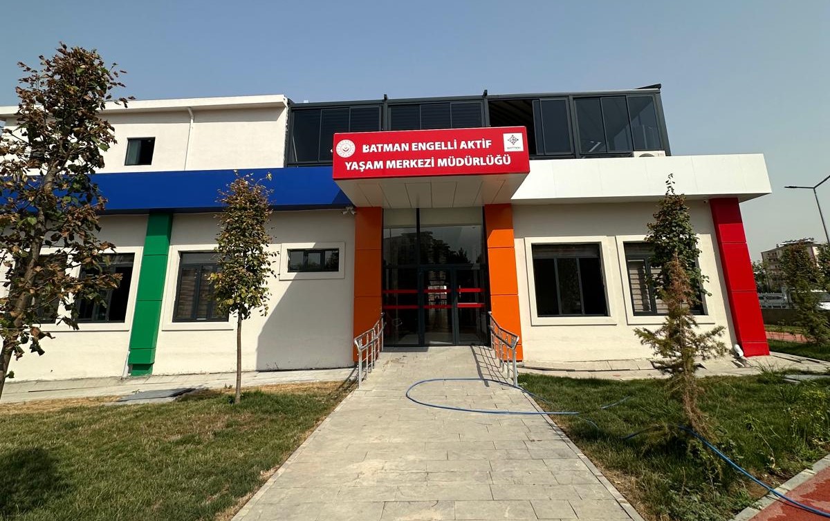 Engelsiz Yarınlara Açılan Merkez hizmete girdi