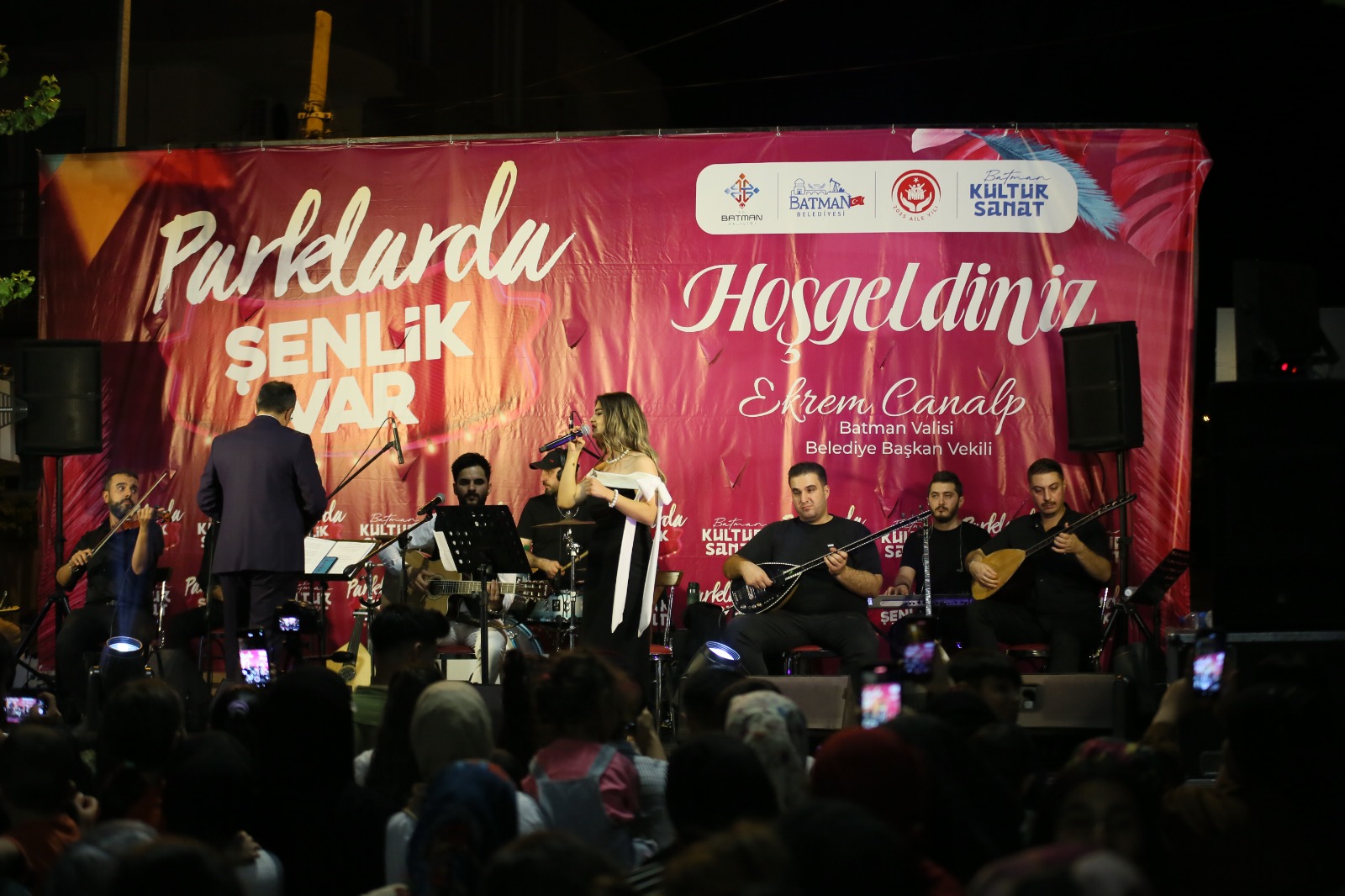 2. Gülistan Caddesi’nde ilk konser