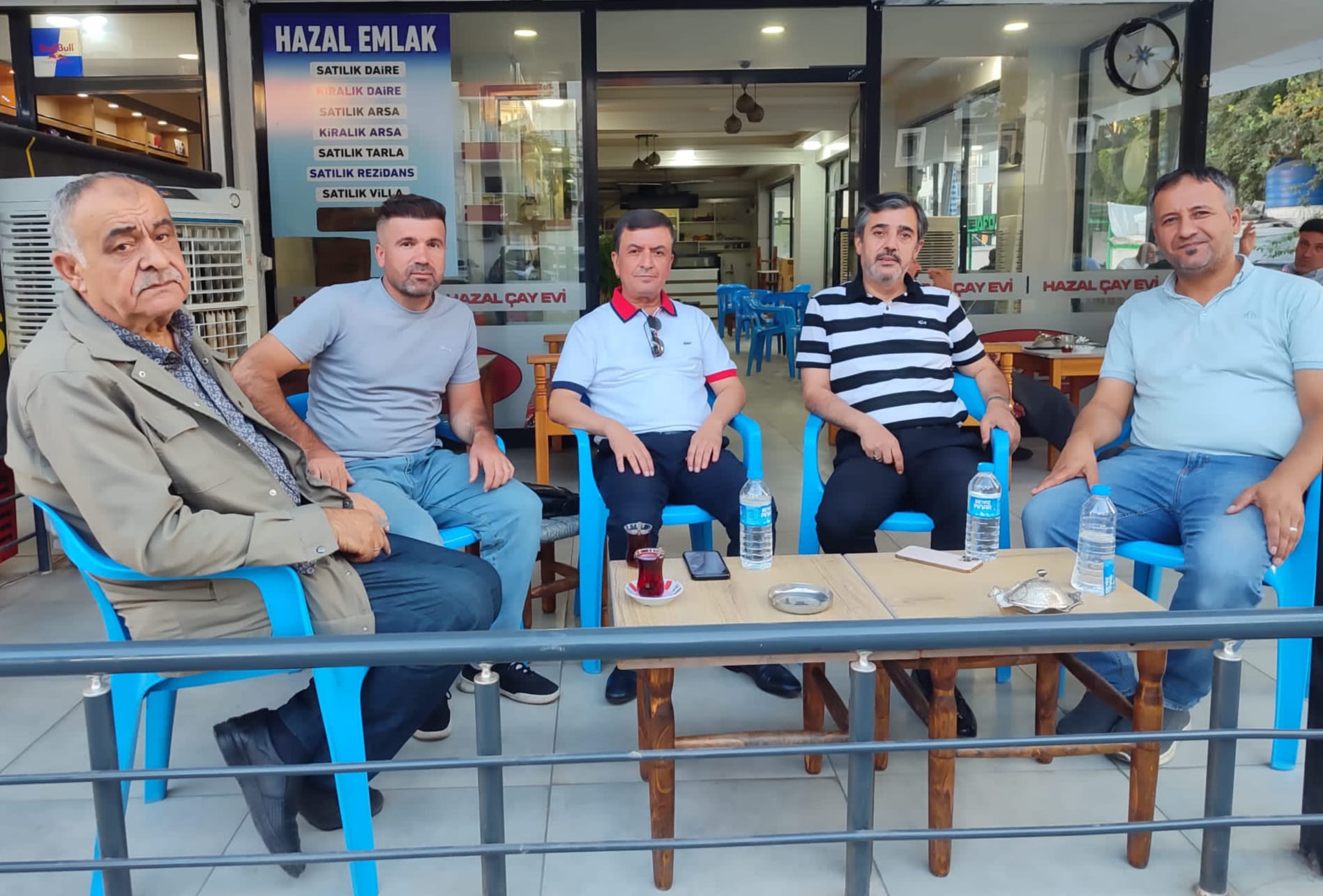 ‘Halktan Biri’ Hamidi Halkın İçinde Olmaya Devam Ediyor