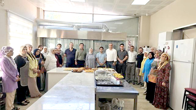 İçişleri Bakanlığı Heyetinden Kadın Derneğine Ziyaret