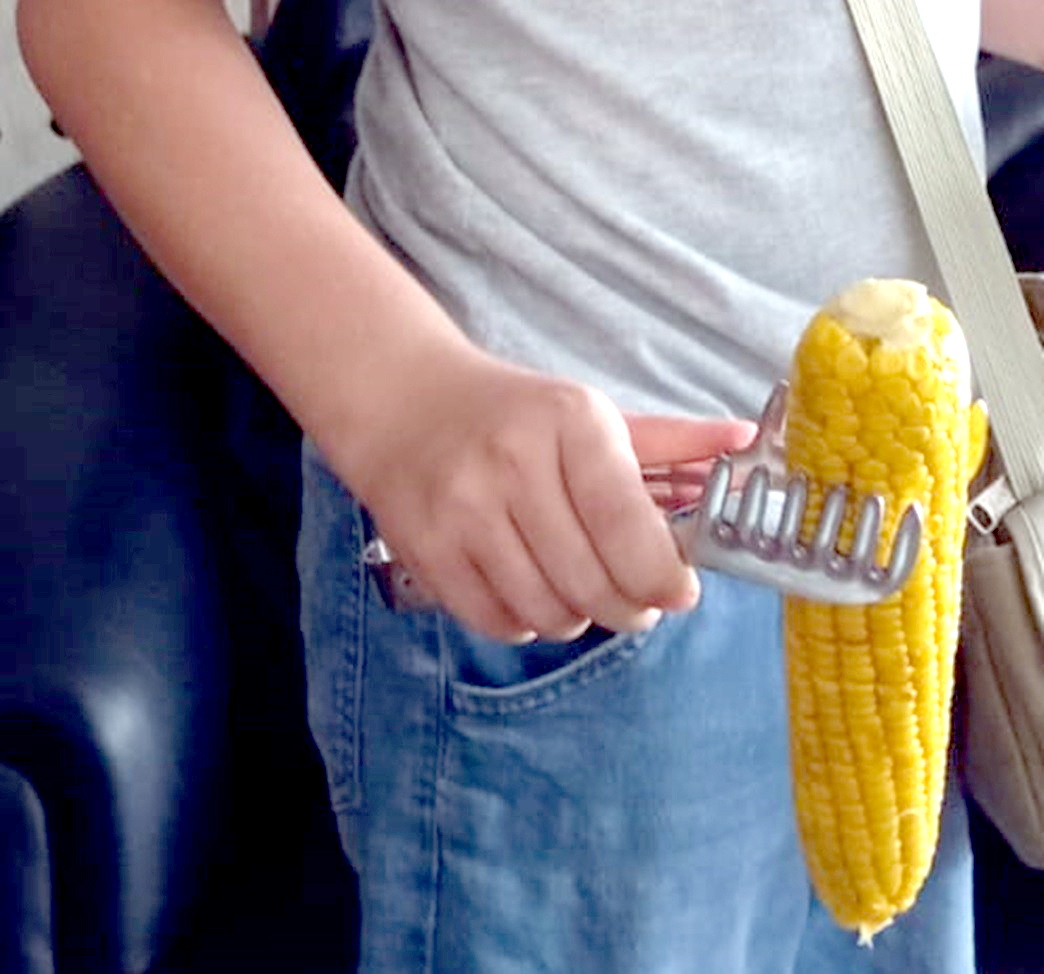 Okul Harcamalarını Mısırdan Çıkarıyor