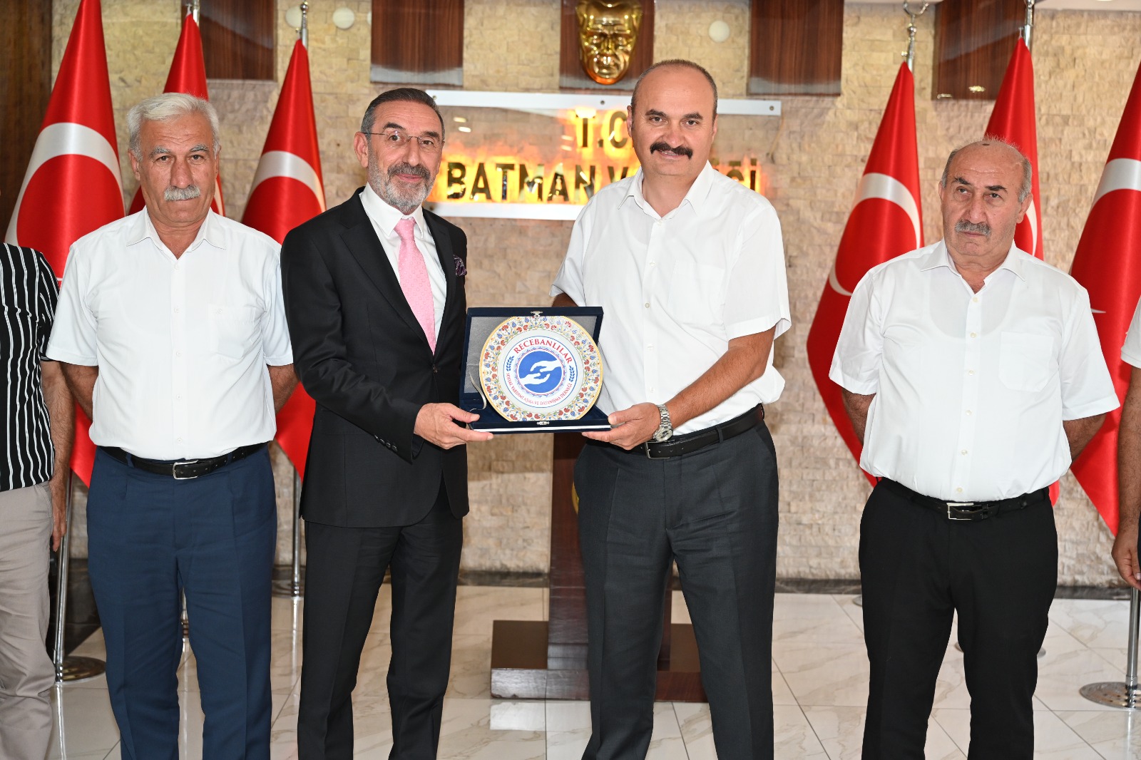 Recebanlılar Derneği’nden Vali Canalp’a Ziyaret