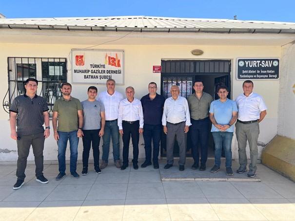 İçişleri Bakanlığı Heyetinden Şehit Aileleri Derneğine Ziyaret