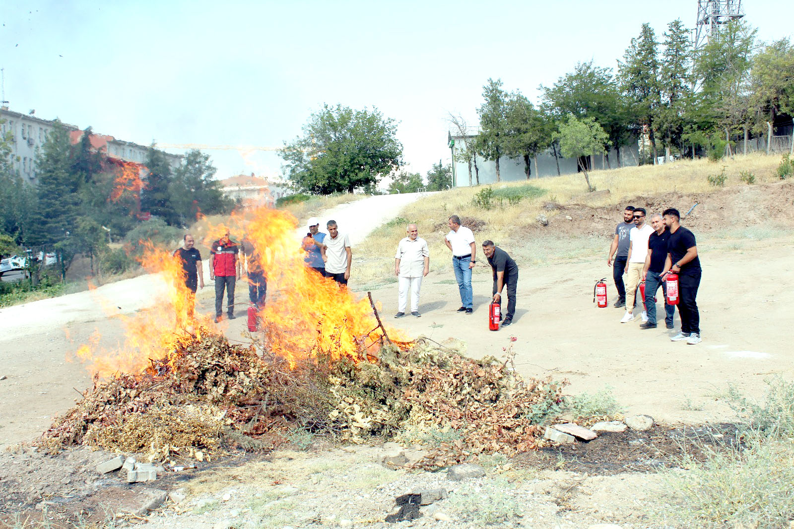​Tarım ve Orman İl Müdürlüğü Personeline Yangın Tatbikatı Eğitimi Verildi