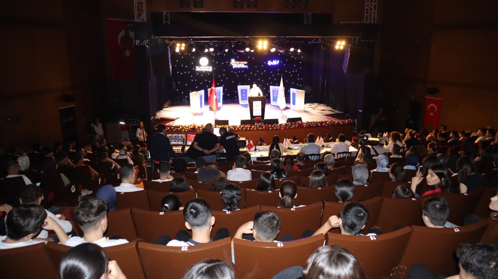 Bilgi Yarışması Bölge Finalleri Batman’da Nefes Kesti