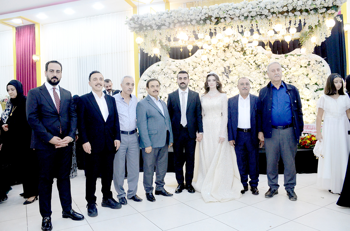 Sinikan Aşiretinde görkemli nişan töreni