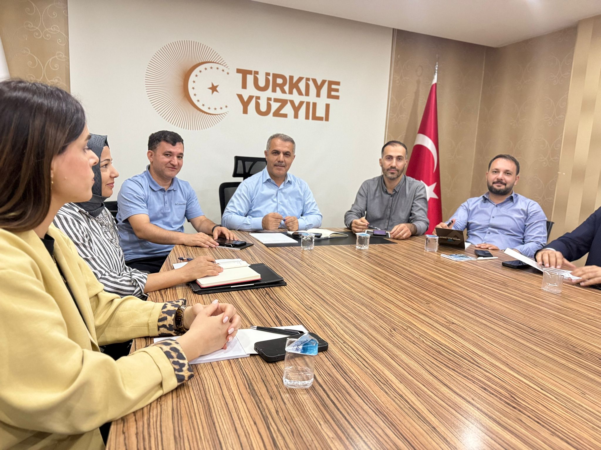 AK Parti İl Başkanlığı’nda Haftalık Yönetim Toplantısı