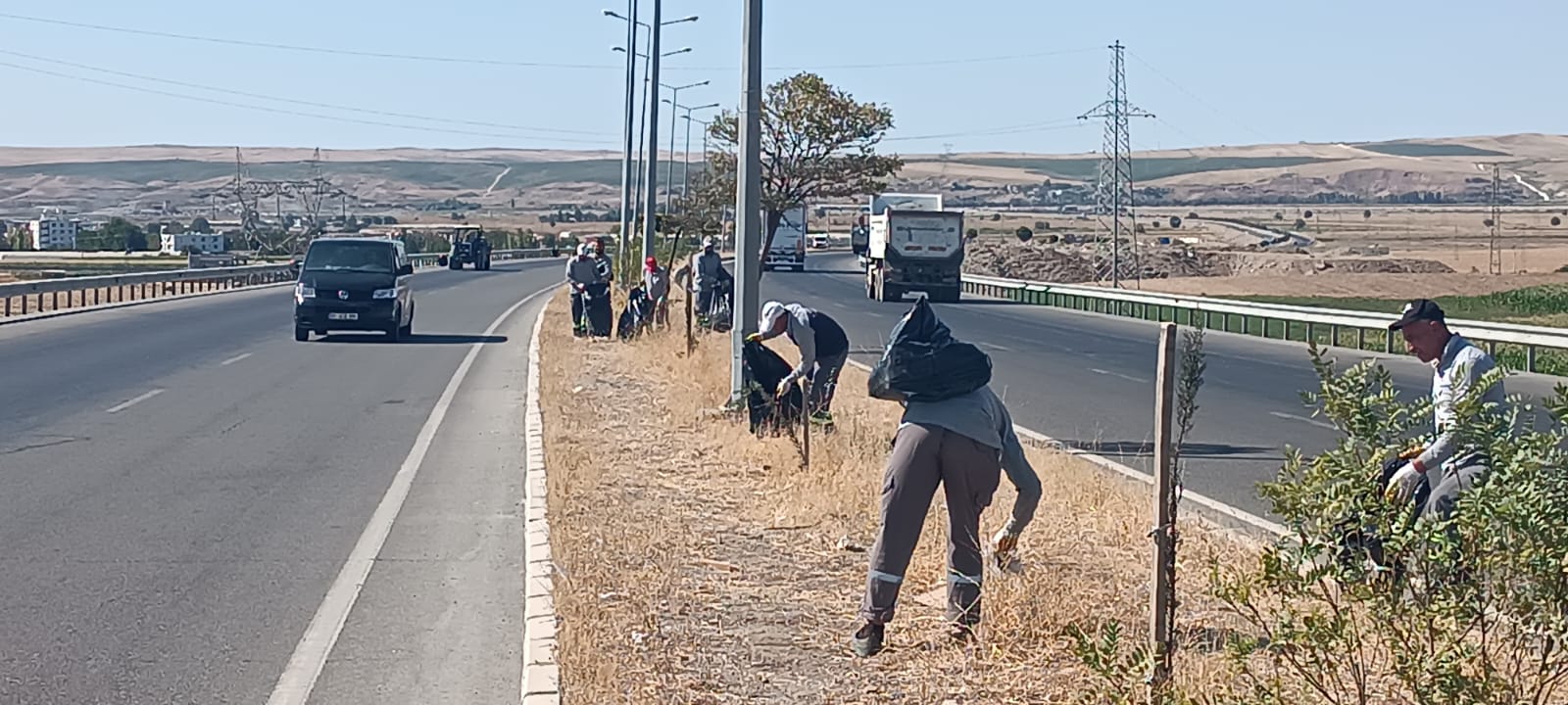 Güney Çevre Yolunda Kapsamlı Temizlik