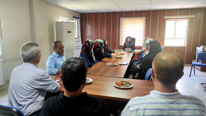 Gençlik Koordinatörleri ve Manevi Danışmanlarla İstişare Toplantısı