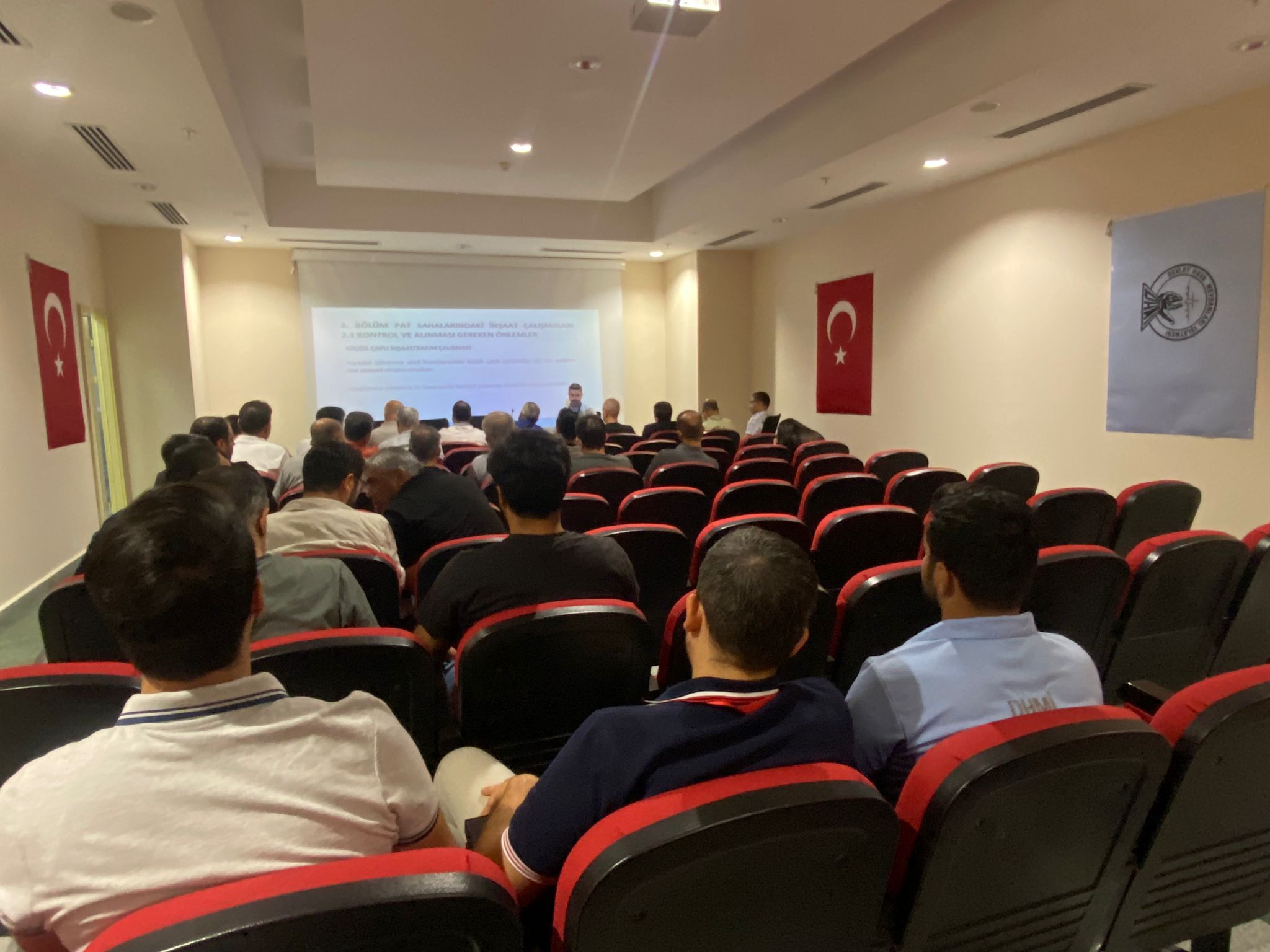 Batman Havalimanı’nda 80 Personele Havacılık Eğitimi Sertifikası