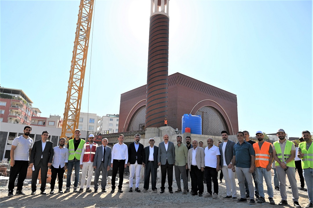 Vali Canalp, Kardeşlik Mescidi inşaatını yerinde inceledi