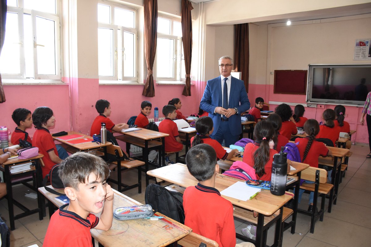 İl Millî Eğitim Müdürü Ciğer’den Kültür Ortaokulu’na Ziyaret