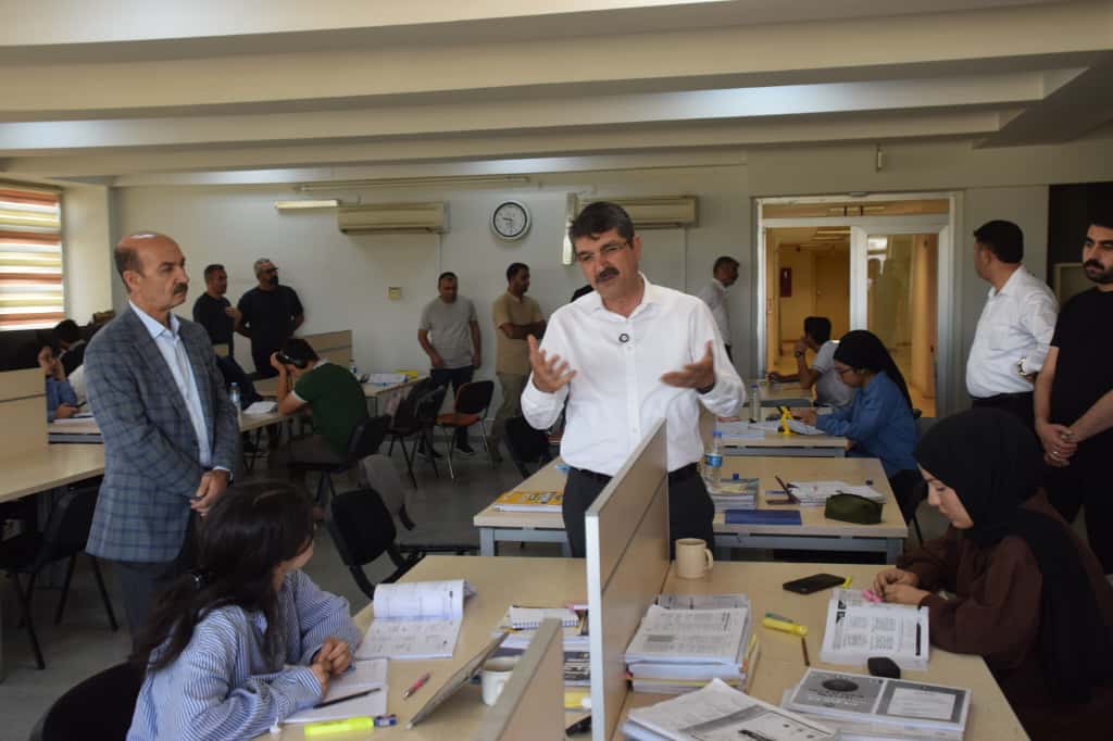 Nasıroğlu, Gençlik Merkezini ziyaret etti