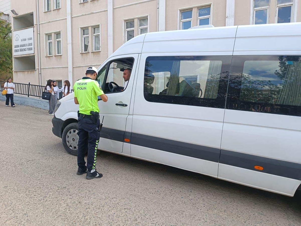 Sason’da Okul Servislerinde Güvenlik Denetimleri