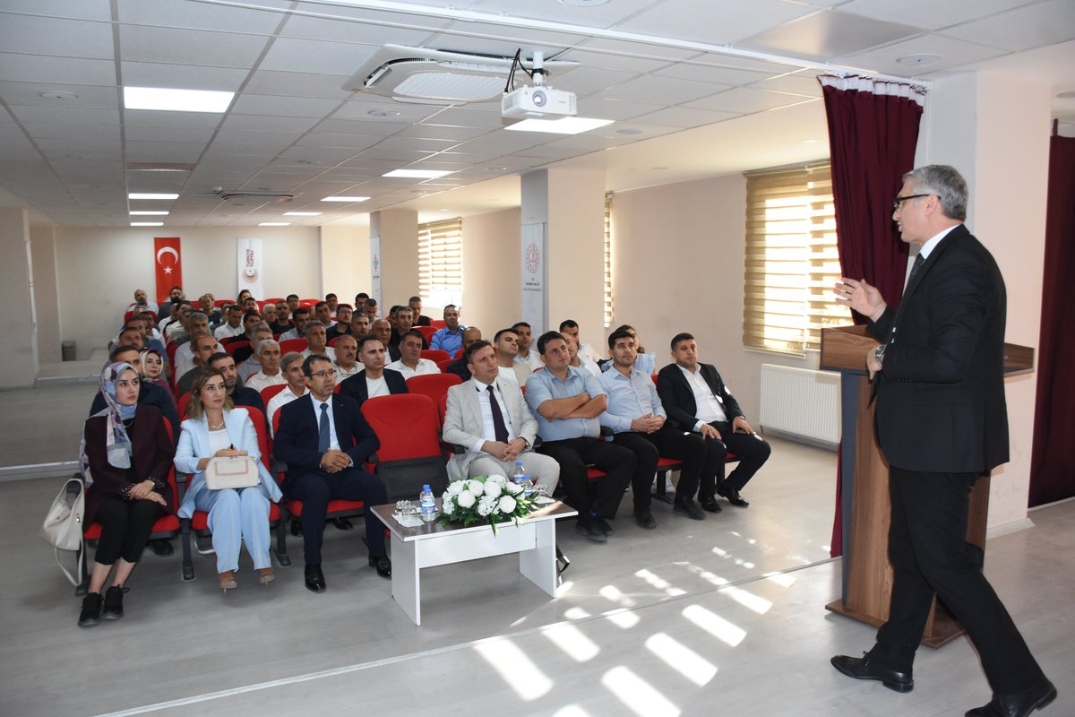 Ortaokul Müdürleri değerlendirme toplantısı yapıldı