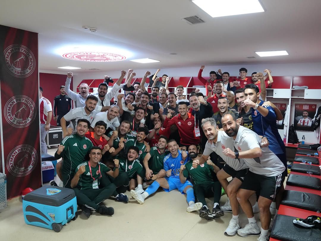 Batman Petrolspor Grup Liderliğini Perçinledi: Petrolspor: 4 Adana 01 FK: 1