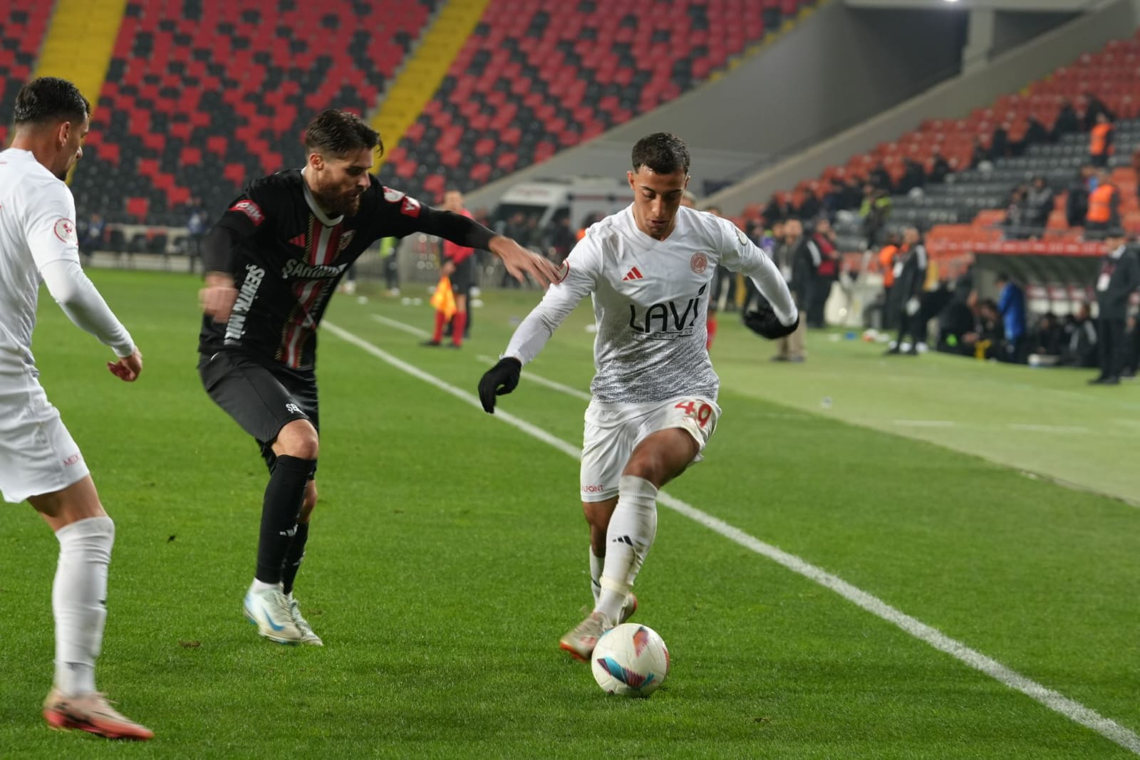 Petrolsporlu Sinan Kaya Osmaniyespor’da