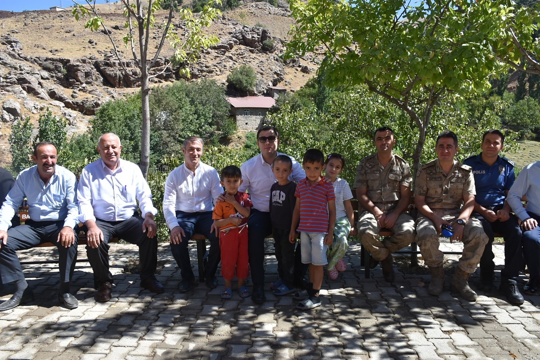 Kaymakam Başar Alagöz Köyünde Vatandaşlarla Buluştu