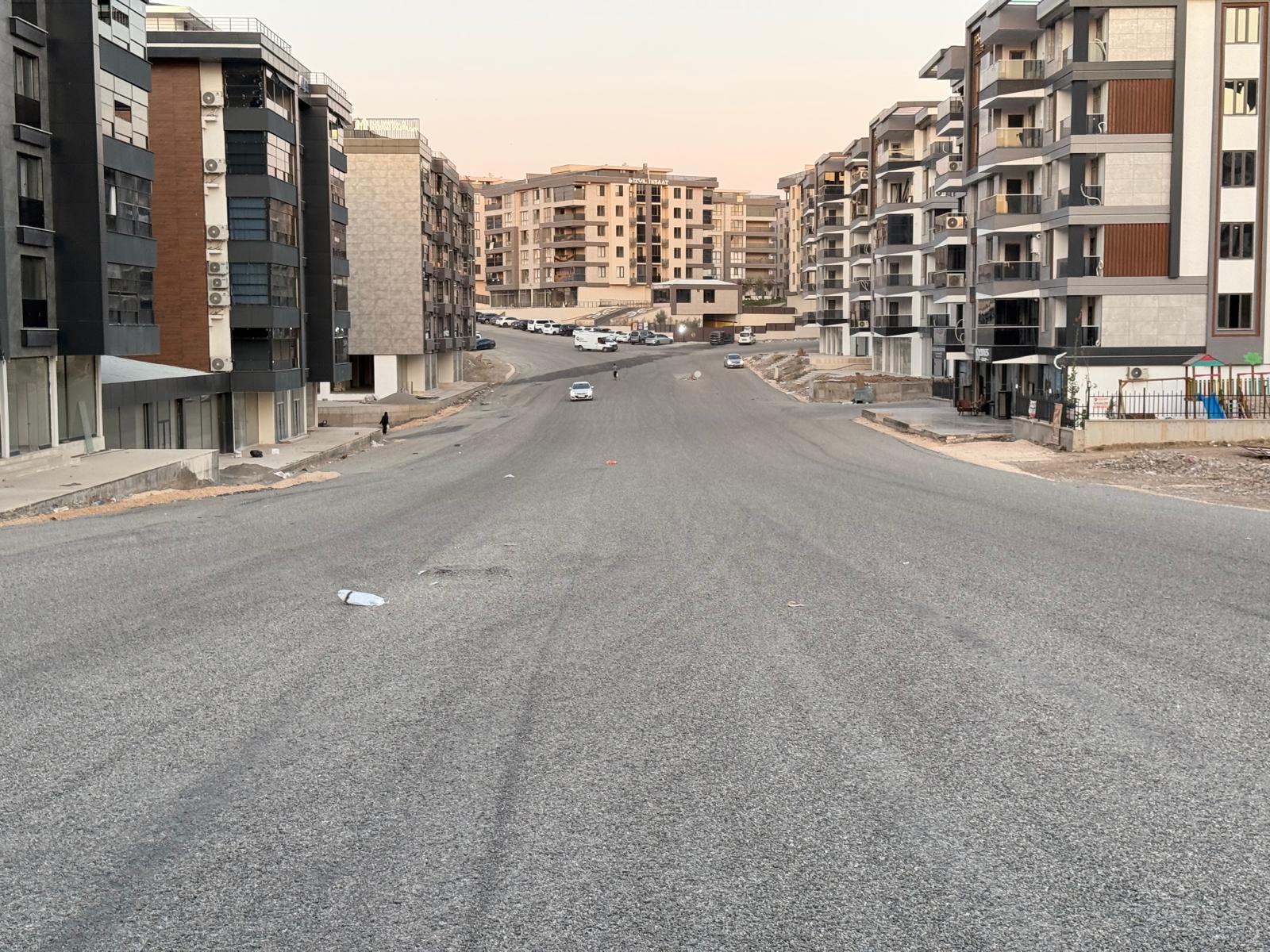 Çamlıtepe’de Yol Tepkisi: “Sıcak Asfalt İstiyoruz”