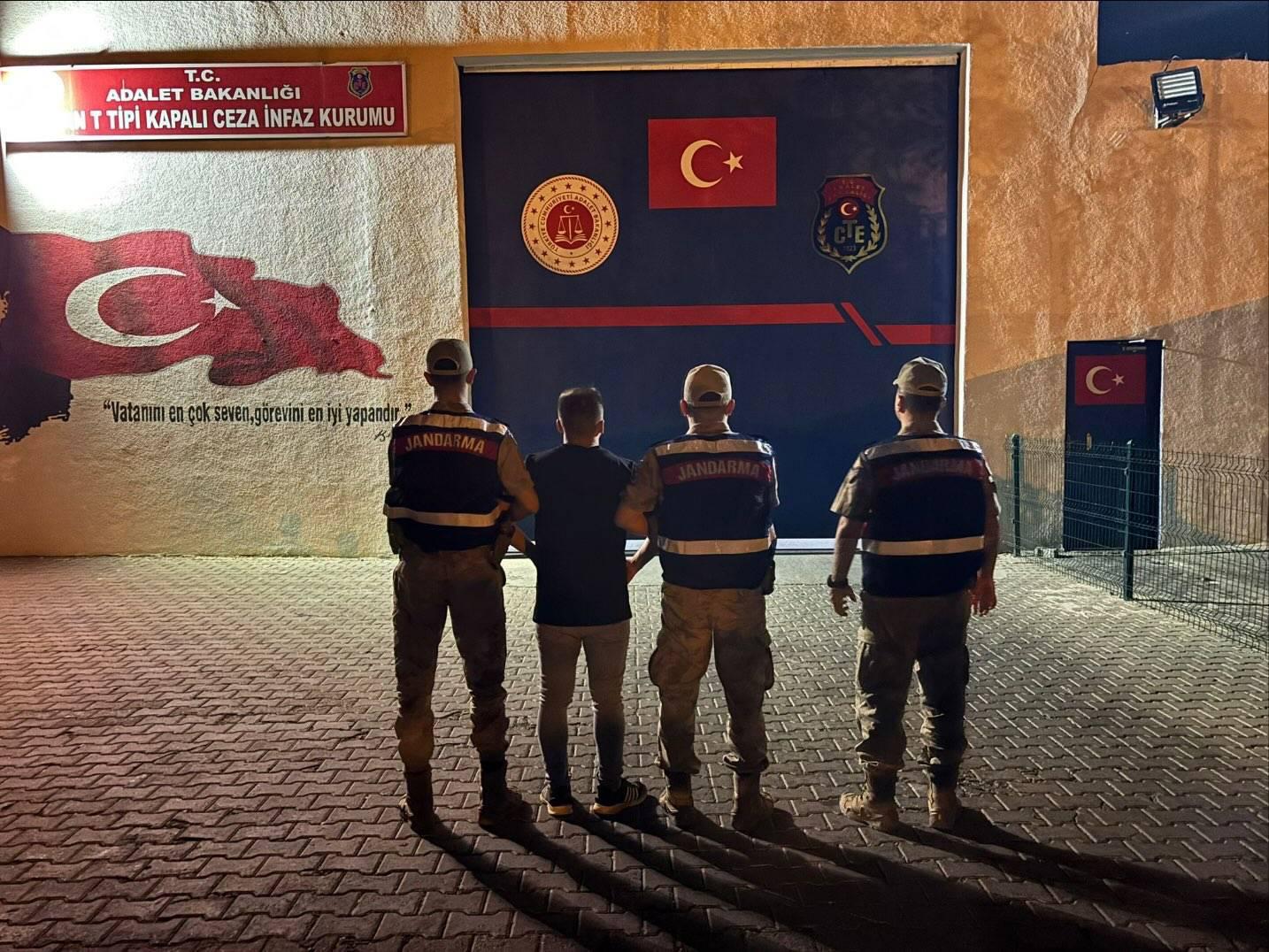 Batman’da Hakkında 6 Yıl 2 Ay 11 Gün Hapis Cezası Bulunan Şahıs Yakalandı