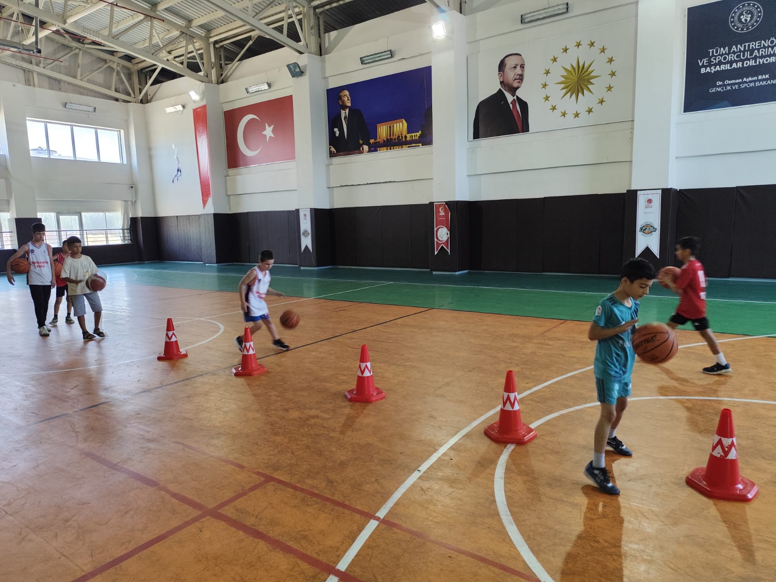 Yaz Okullarında Basketbol Coşkusu