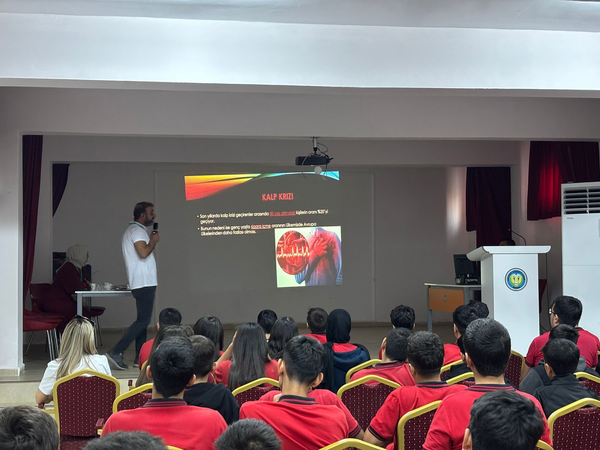 Gültepe Anadolu Lisesi’nde Sağlıklı Yaşam Eğitimi