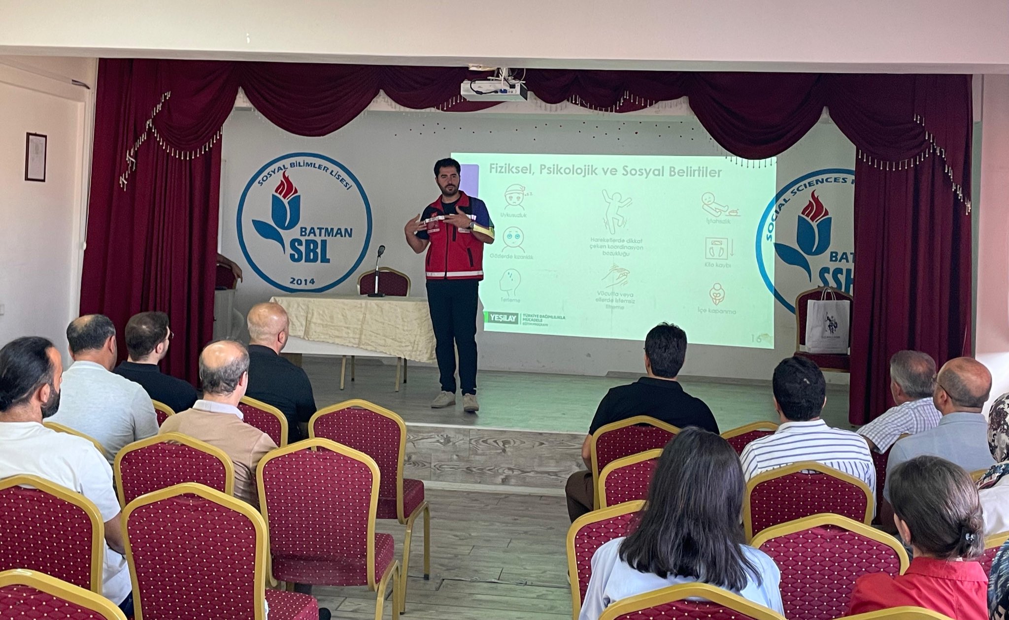 Batman Sosyal Bilimler Lisesi Öğretmenlerine “Madde Bağımlılığı” Eğitimi Verildi