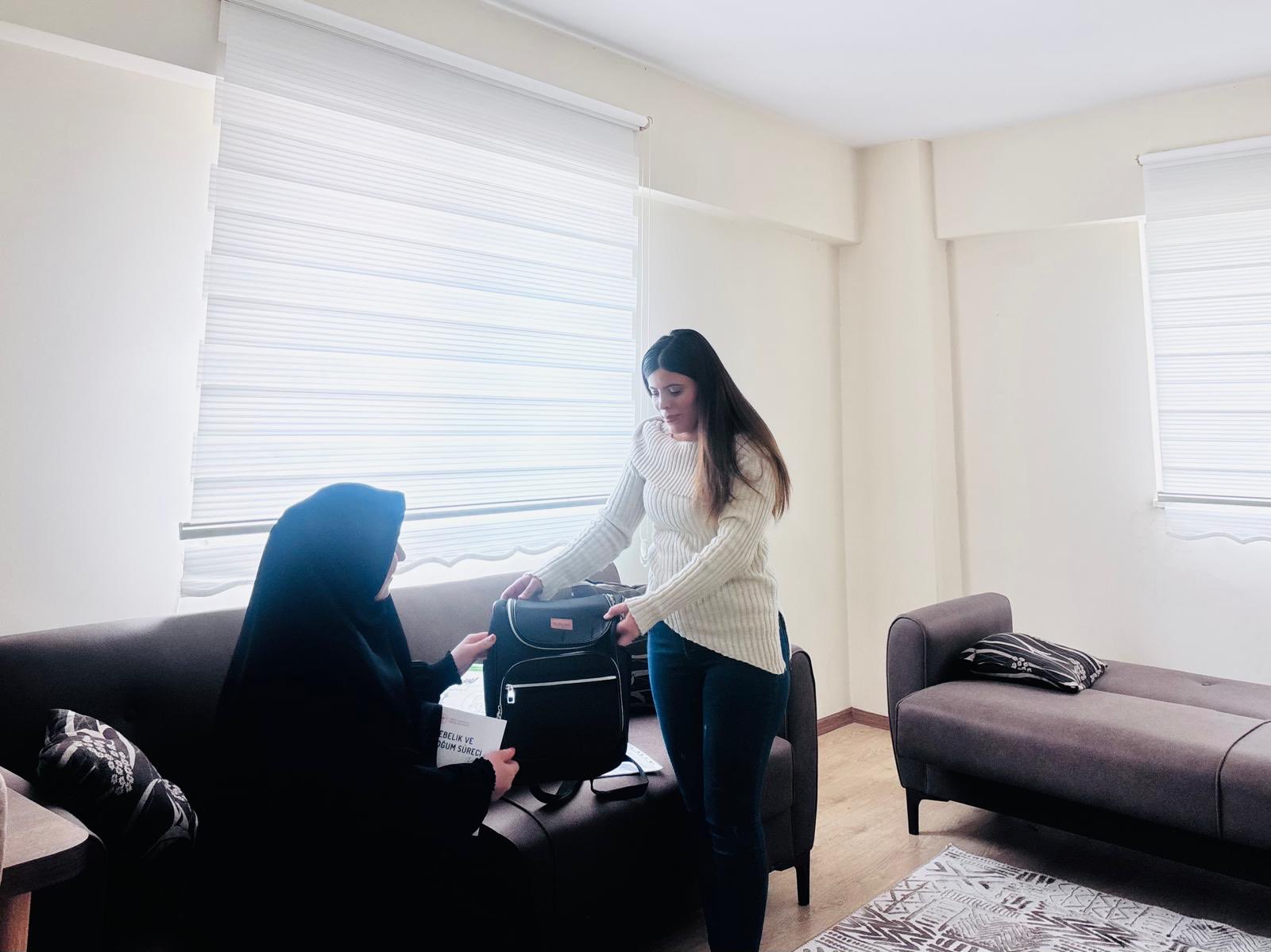 Sason’da Sağlıklı Nesiller İçin Ev Ziyaretleriyle Annelere Destek!