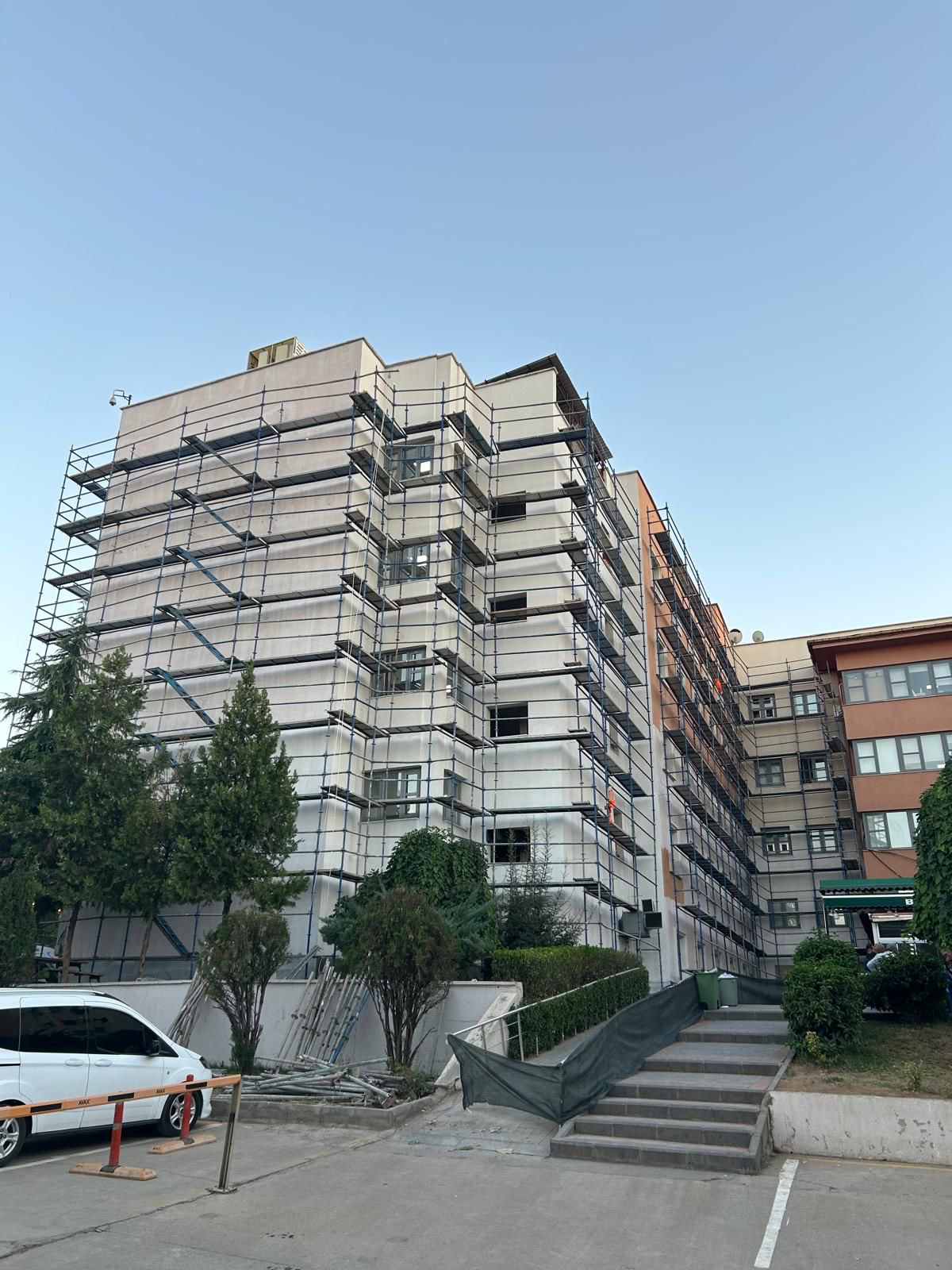 Batman Eğitim ve Araştırma Hastanesi’nde Hizmet Kalitesini Artırmak İçin Yenileme Seferberliği